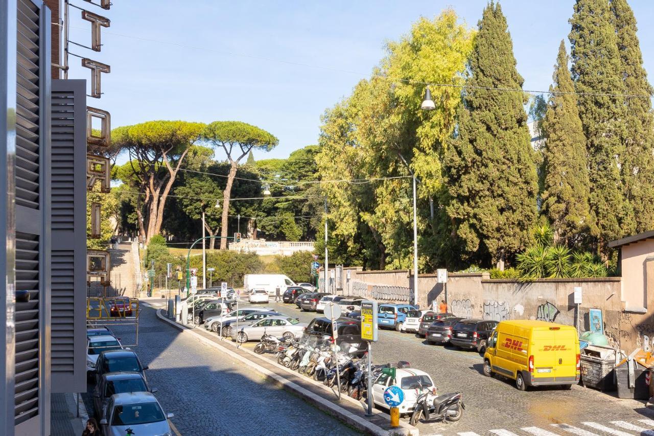 Colosseum Holidays - San Giovanni In Laterano ローマ エクステリア 写真